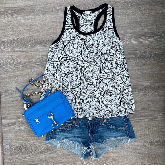 ❤️ Gorgeous 100% silk black white racer back tank - Picture 1 of 4